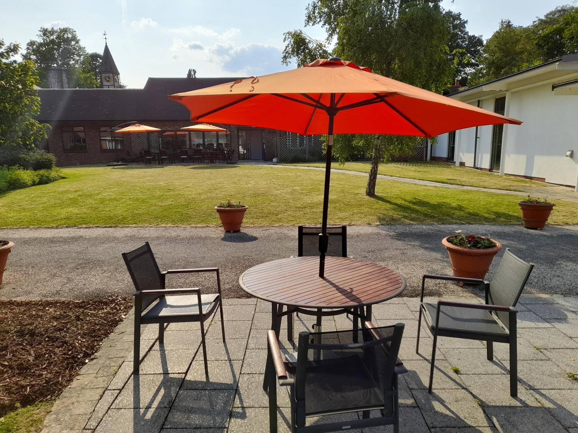 Roffey Park Venue Hotel Horsham Exterior photo